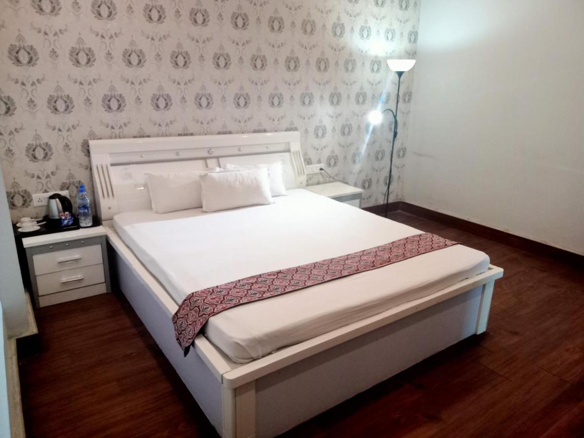 Ojas Hotel & Resort Durgāpur Zewnętrze zdjęcie