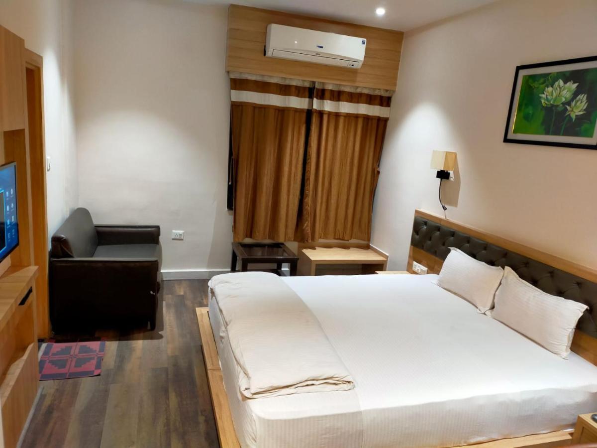 Ojas Hotel & Resort Durgāpur Zewnętrze zdjęcie